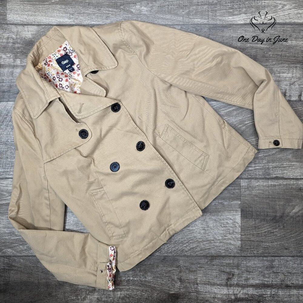Gap 3 Button Basic Cotton Jacket Size S - image 1